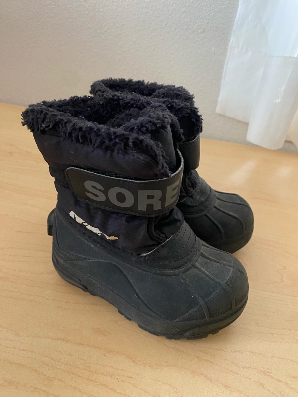 Sore kids winter boots